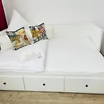 Filmap-apartments-zentrale Lage-boxspringbett-beamer-popcorn-gratis Parkplatz * Görlitz