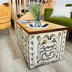 Filmap-apartments-zentrale Lage-boxspringbett-beamer-popcorn-gratis Parkplatz Daire