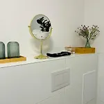 Filmap-apartments-zentrale Lage-boxspringbett-beamer-popcorn-gratis Parkplatz Daire Görlitz