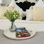 Filmap-apartments-zentrale Lage-boxspringbett-beamer-popcorn-gratis Parkplatz * Görlitz