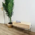 Filmap-apartments-zentrale Lage-boxspringbett-beamer-popcorn-gratis Parkplatz Daire