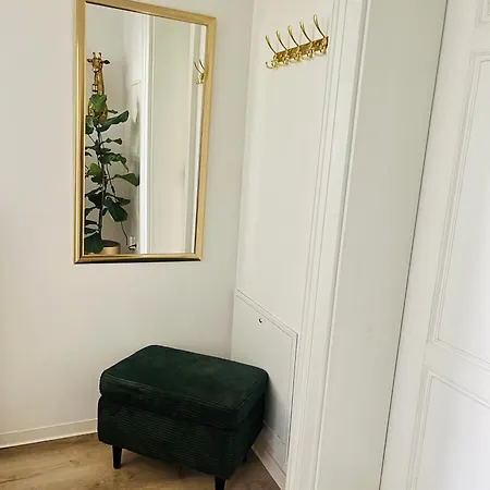 Апартаменты Filmap-apartments-zentrale Lage-boxspringbett-beamer-popcorn-gratis Parkplatz