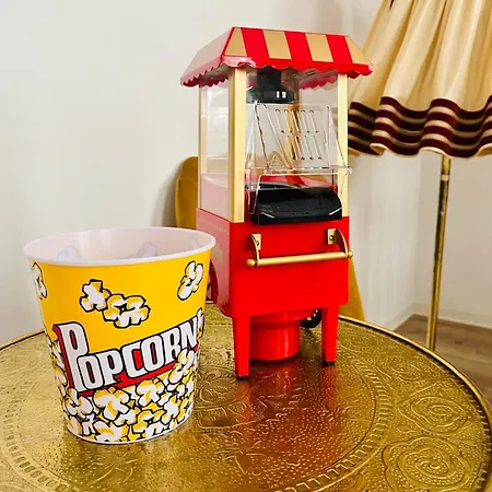 Filmap-apartments-zentrale Lage-boxspringbett-beamer-popcorn-gratis Parkplatz * Гёрлиц