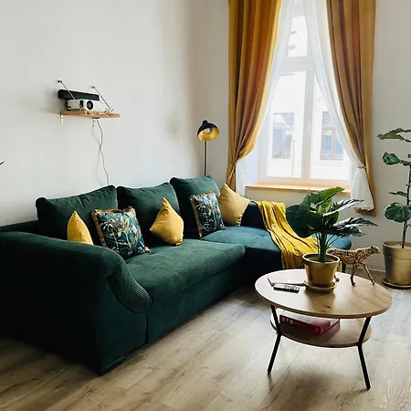 Filmap-apartments-zentrale Lage-boxspringbett-beamer-popcorn-gratis Parkplatz شقة *