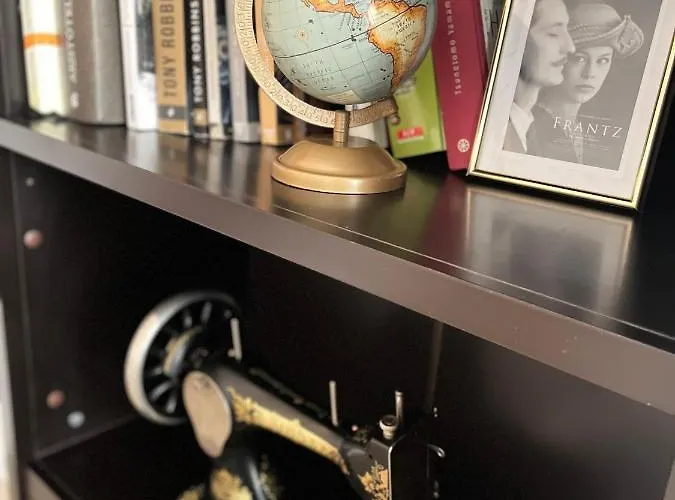 Filmap-apartments-zentrale Lage-boxspringbett-beamer-popcorn-gratis Parkplatz *