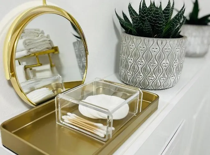 Filmap-apartments-zentrale Lage-boxspringbett-beamer-popcorn-gratis Parkplatz Appartement *