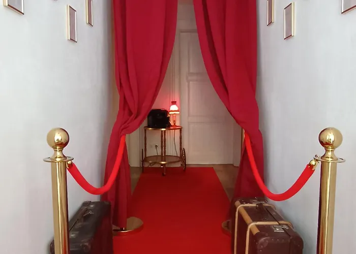 Appartement Filmap-apartments-zentrale Lage-boxspringbett-beamer-popcorn-gratis Parkplatz Görlitz