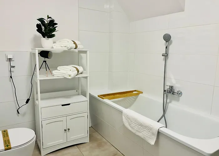 Appartement Filmap-apartments-zentrale Lage-boxspringbett-beamer-popcorn-gratis Parkplatz Görlitz