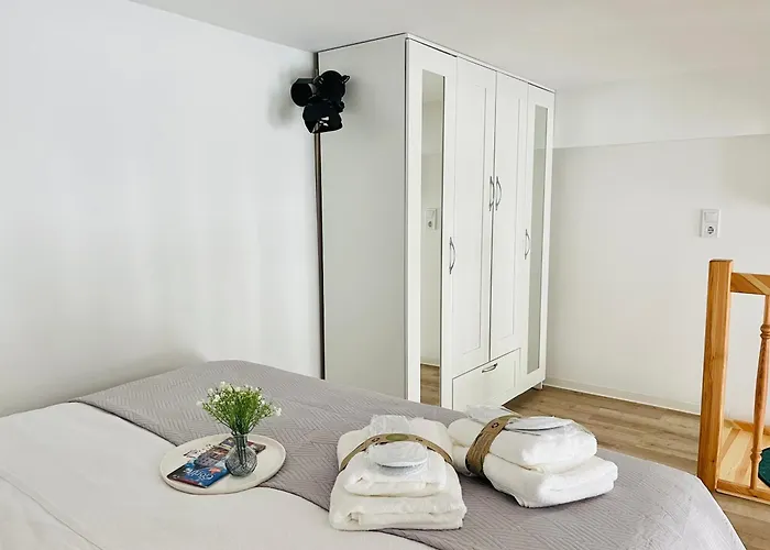 Appartement Filmap-apartments-zentrale Lage-boxspringbett-beamer-popcorn-gratis Parkplatz